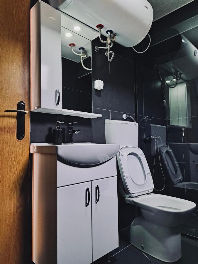 Fern Farm Tiny Home モイコヴァツ エクステリア 写真