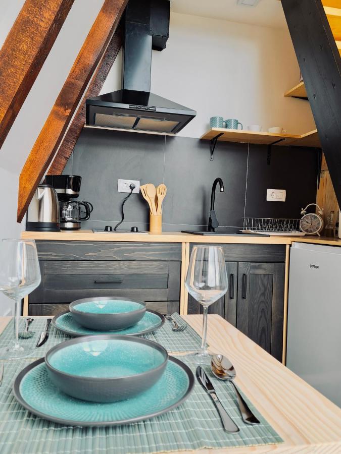 Fern Farm Tiny Home モイコヴァツ エクステリア 写真