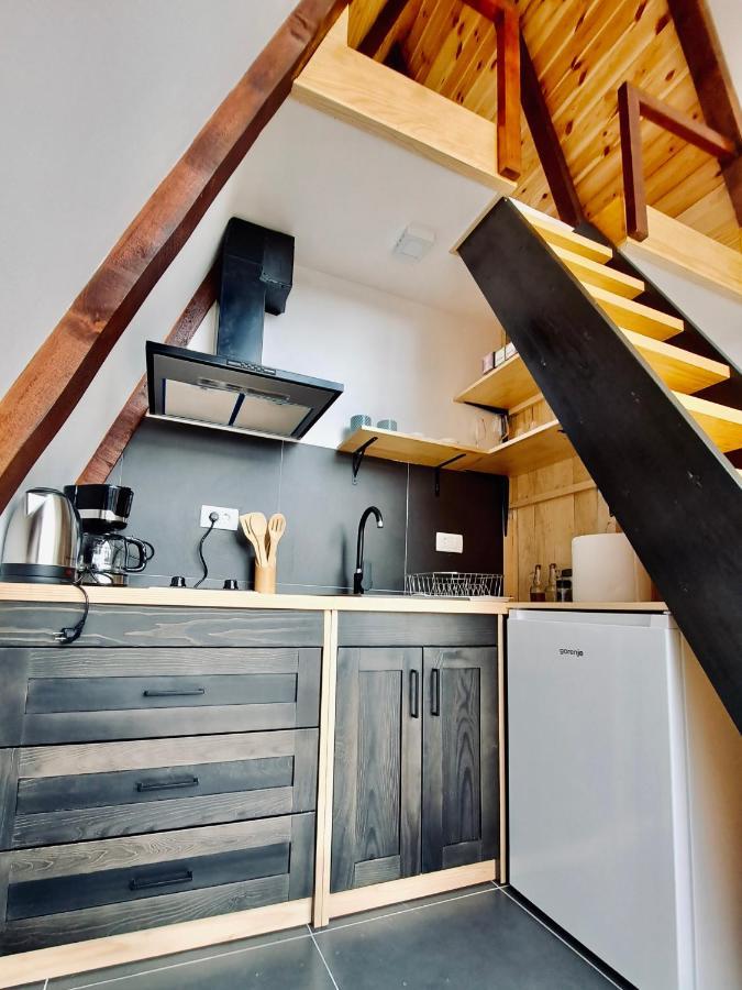 Fern Farm Tiny Home モイコヴァツ エクステリア 写真